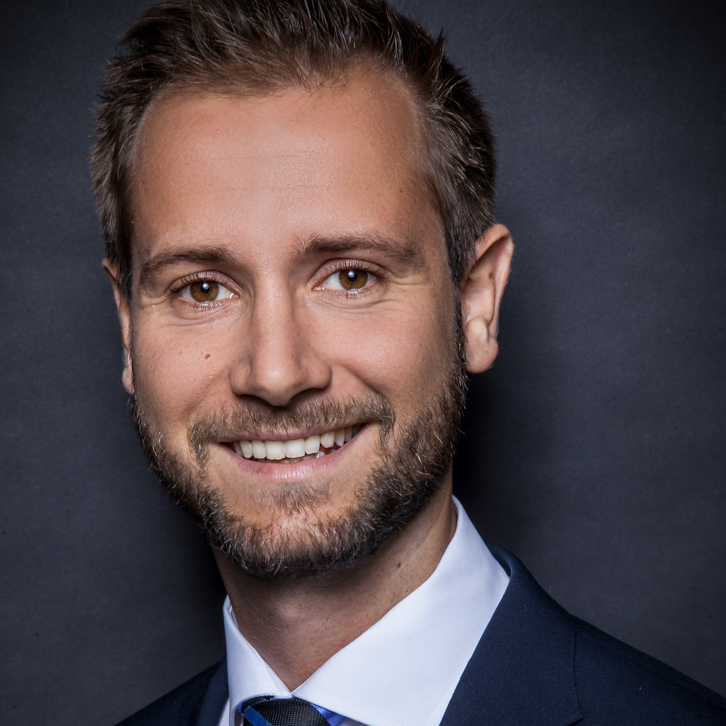 Dr. Bastian Piltz Leiter Business Development Deutschland Isle