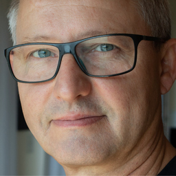 Dr. Michael Kärn