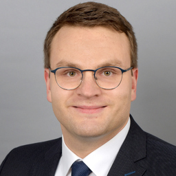 Dr. Lars Heuken