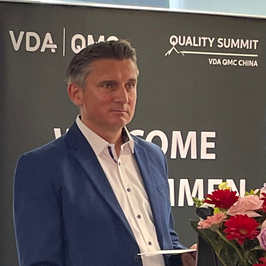 Prof. Tilman Tillmann General Manager VDA QMC China XING
