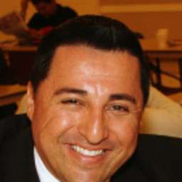 Robert Larios