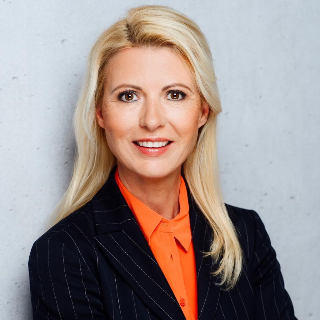 Silke Sander Managing Director A4 Cosmetics, ESM GmbH & Co. KG XING