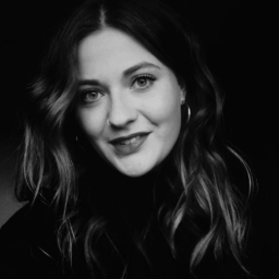 Nadine Wüste