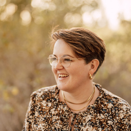 Rebecca Enns
