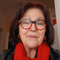 Claudia Hebel