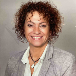 Gesua Rufname Gina Fanara
