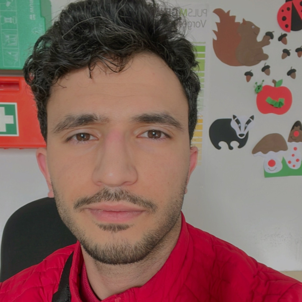 Noureddin Shaker Alhamwi Sozialbetreuer Carepower XING