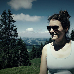 Julia Sprenger