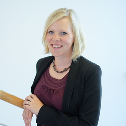 Nina Münker