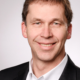 Bernd WB Lindstaedt 