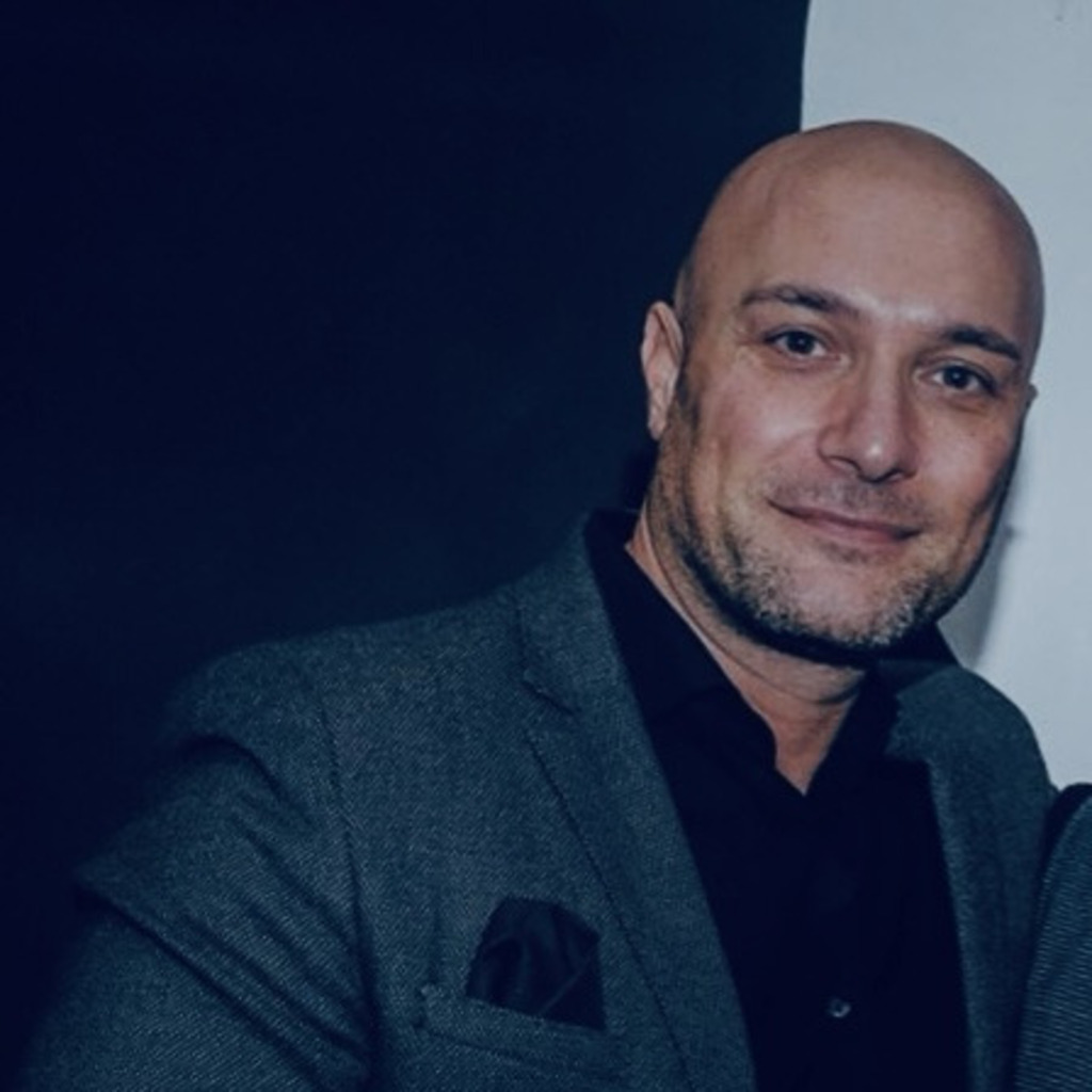 Giacinto De Vanna Bezirksleiter Karlsruhe Barmenia Versicherung a G