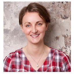 Dr. Julia Weitzel
