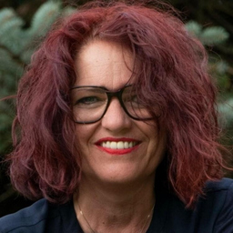 Christa Bauer