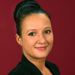 Dana Nowakowski