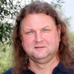 Karsten Wolf