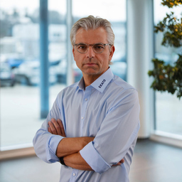 Dirk Nikolai