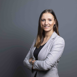 Julia Schreinert