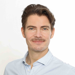 Dr. Florian Santner