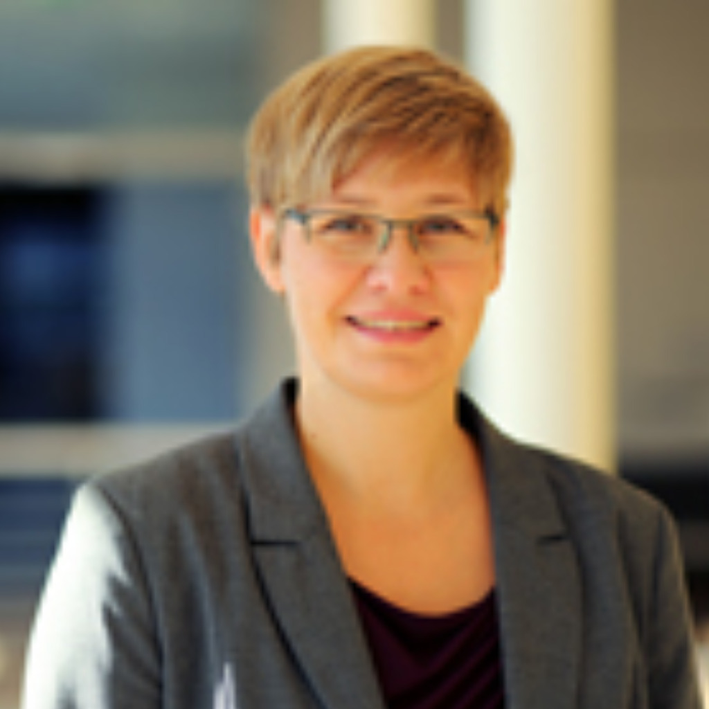 Malin Emmerich Project Manager Frankfurt School UNEP Collaborating