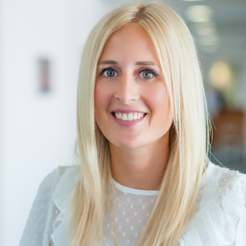 Eva Leisch Customer Service Power Quality Eaton XING