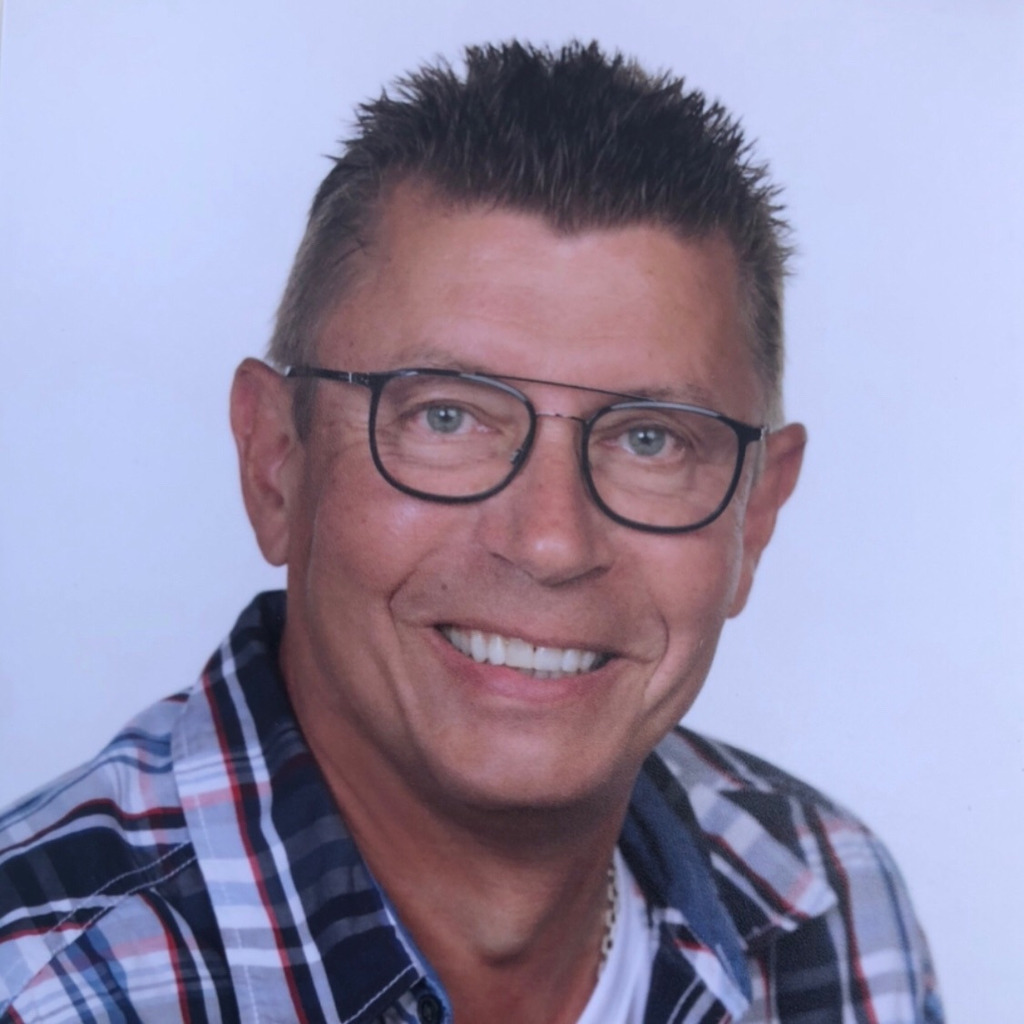 Dipl.Ing. Armin Reus Dipl. Ing. Physikalische Technik Applied