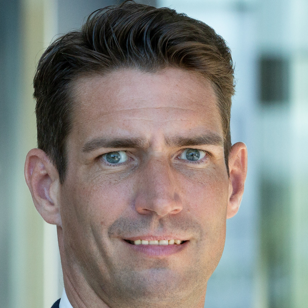 Robert Fischer Senior Sales Manager Managed Services & Cloud Sales