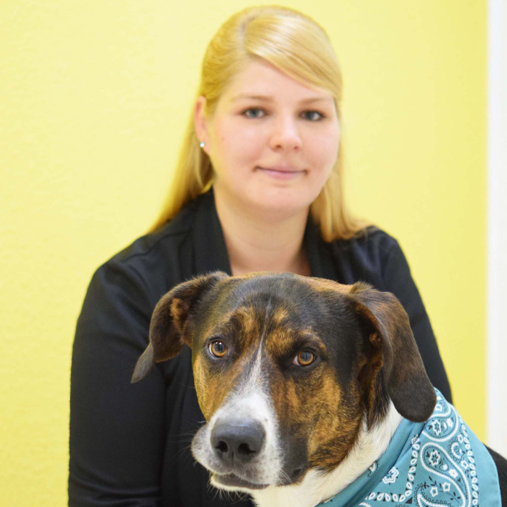 Denise Bremer Teamassistenz BSG Bildungsinstitut für Soziales und