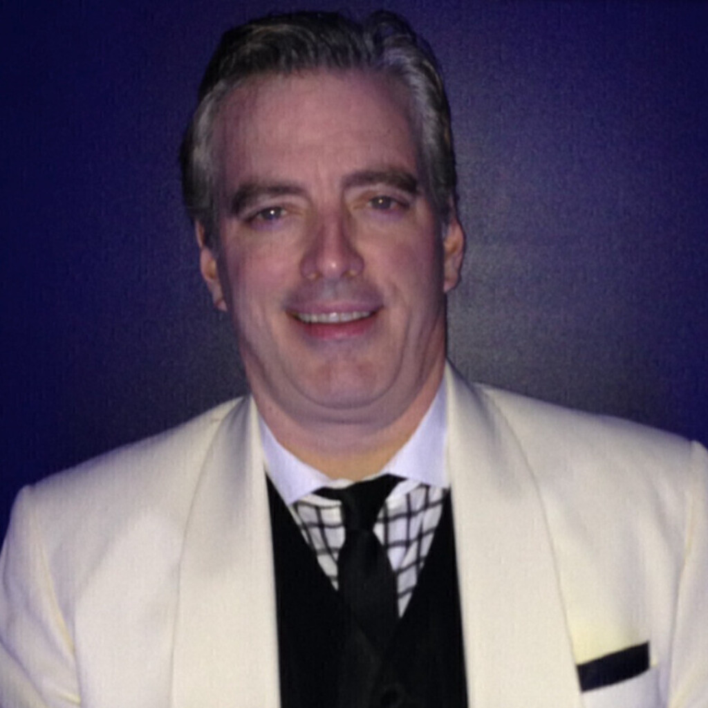 Prof. Thomas McVey Chief Executive Officer (CEO) Thomas McVey XING