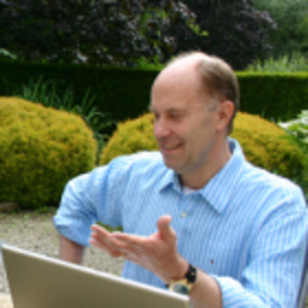Richard Stephenson CEO and Chairman YUDU Ltd XING