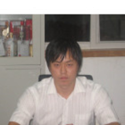 健羽 王