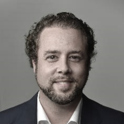Dr. Johannes Leonard Flosbach