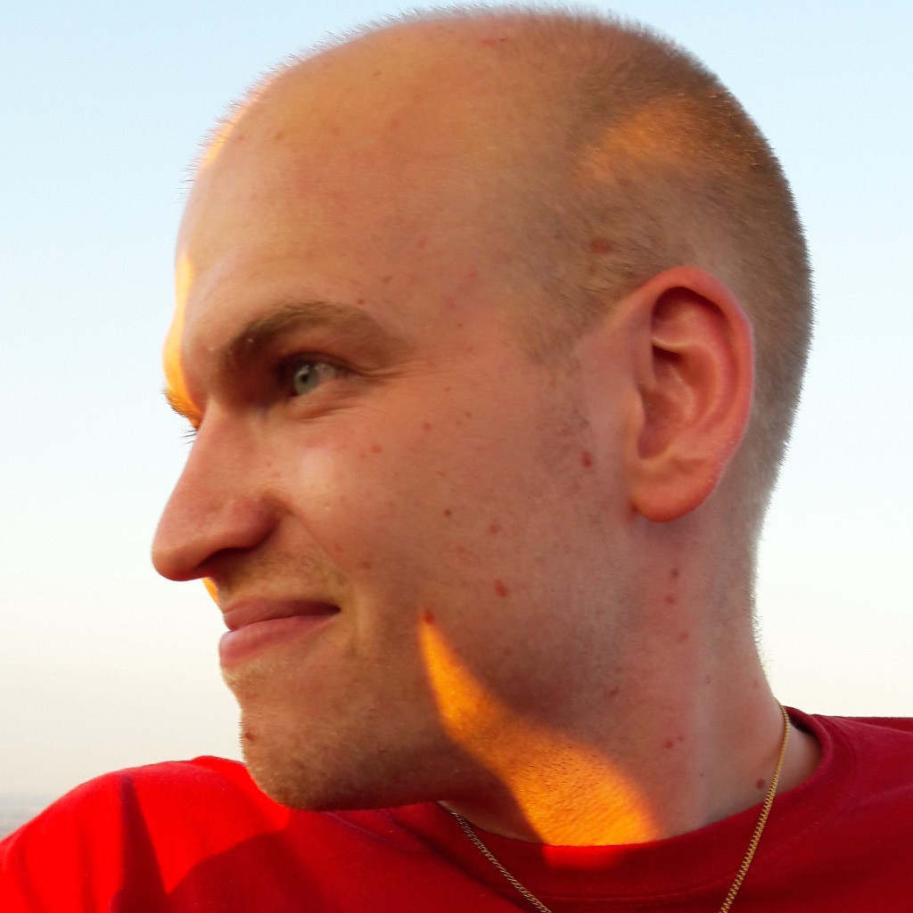 Jannis Thorvid Mühlbach Software Engineer colenio GmbH & Co. KG XING