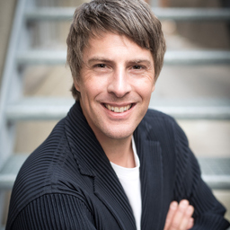 Sven Debach