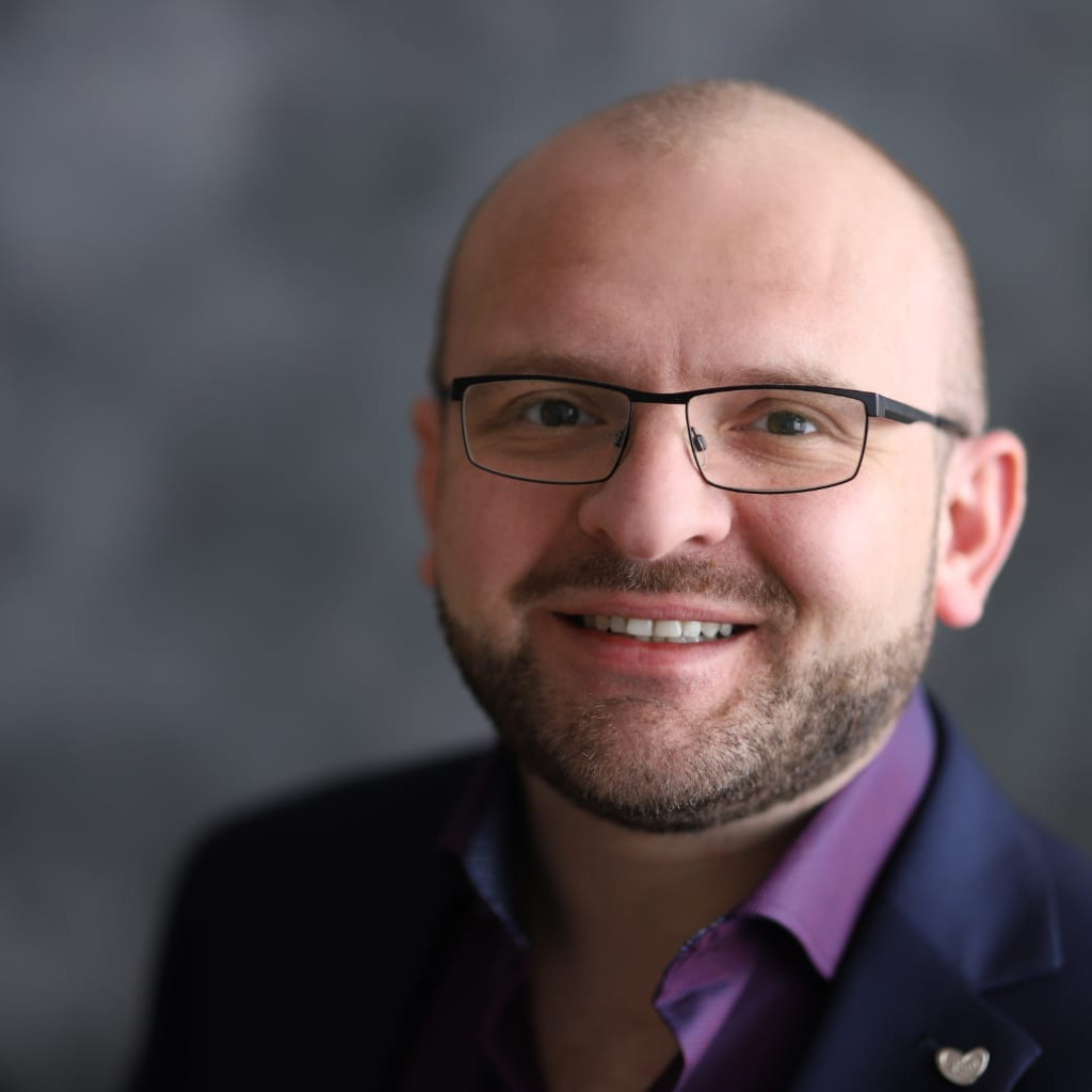 Elmar Schmidt Einkäufer Friedrich Neckermann GmbH XING