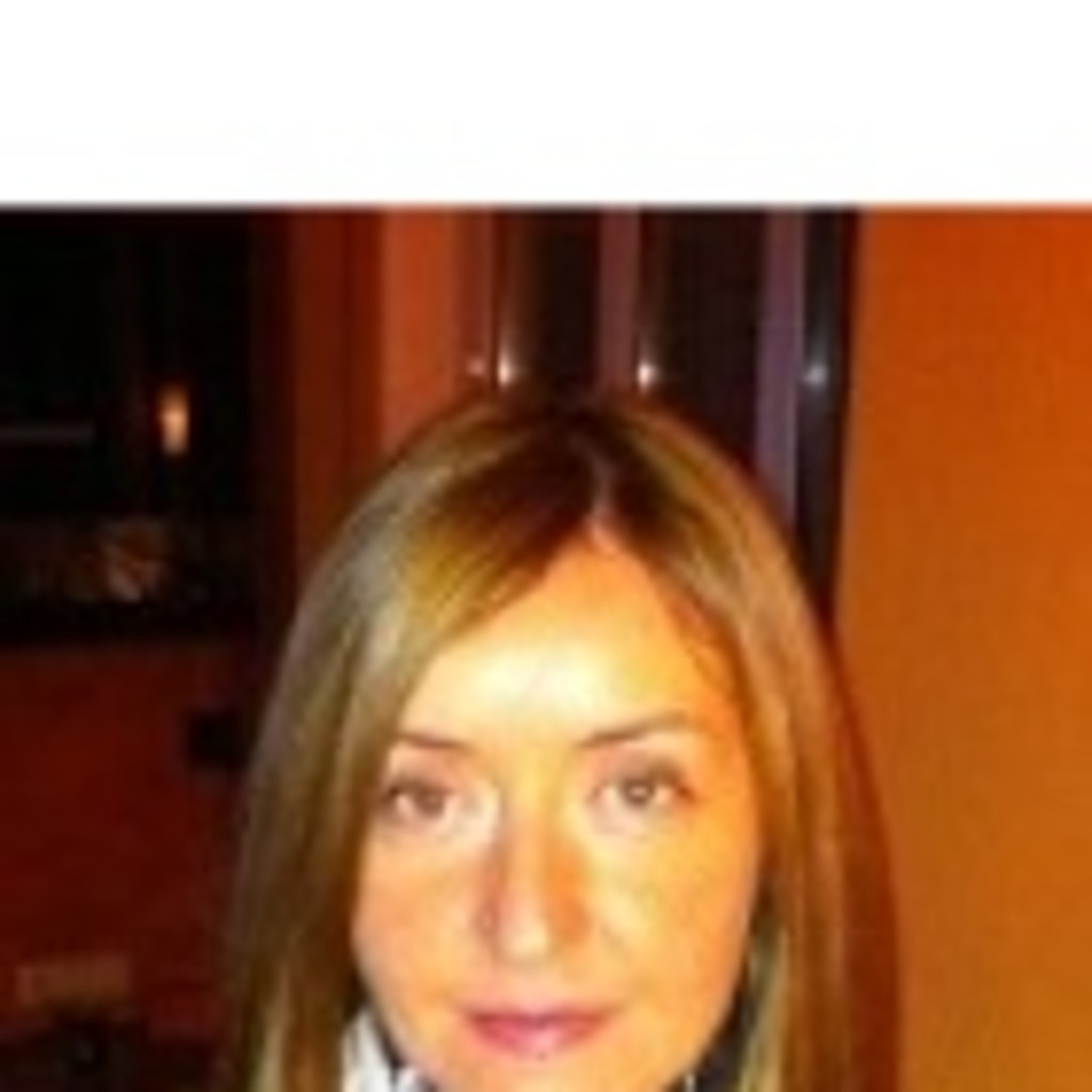 Social Media Profilbild Ivana Nedic Wiesbaden