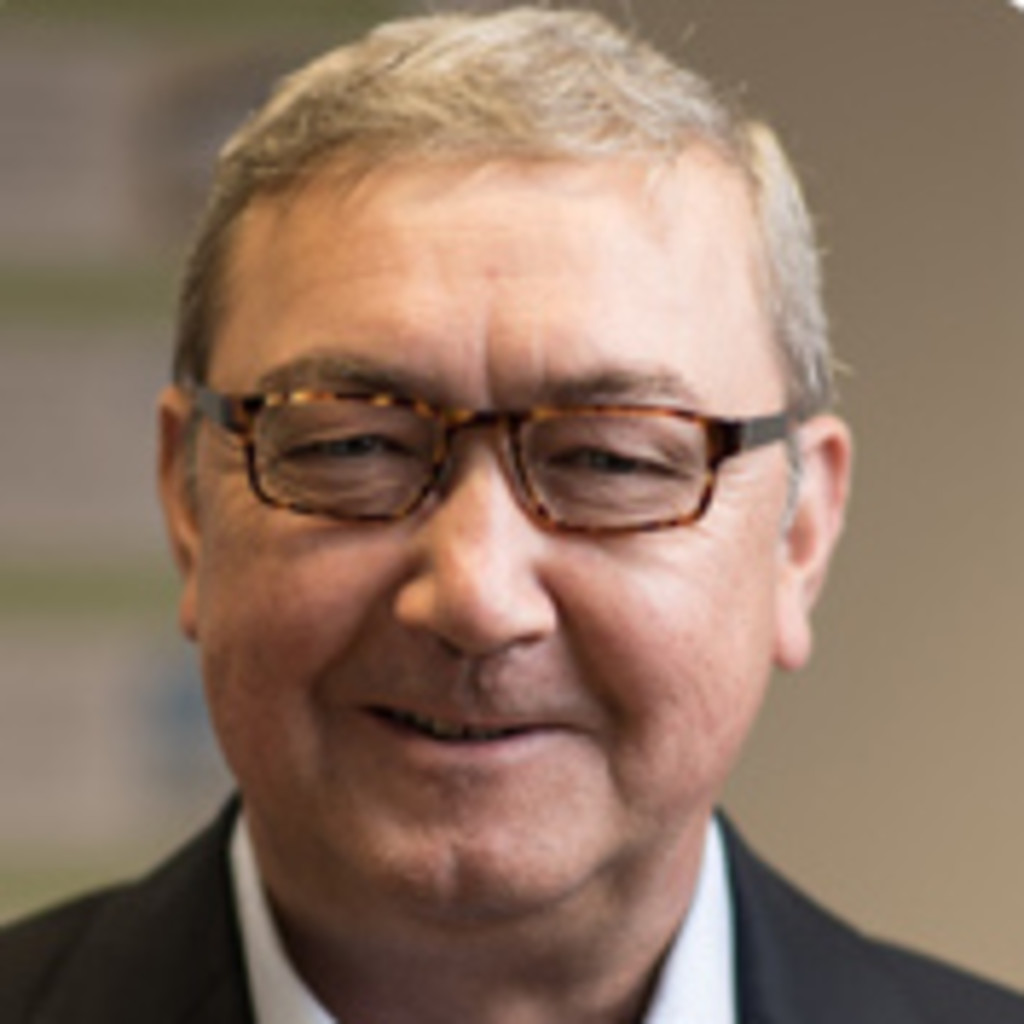 Detlef Henning Vertrieb IQUADRAT AG XING