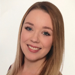 Julia Adriany