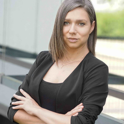 Julia Artemov