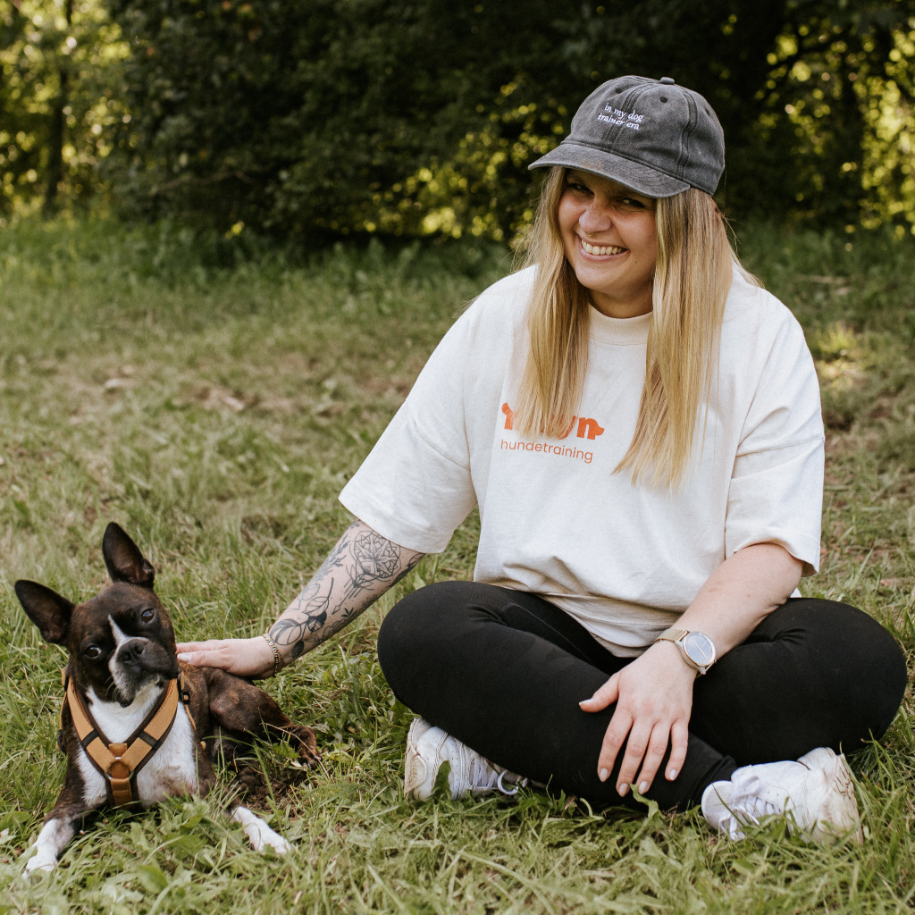 Julia Meyn - Director Marketing OnCampus - IU Group | XING