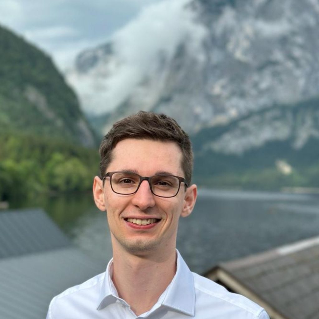 Tom Ammann Investment Manager NÜRNBERGER Versicherung XING