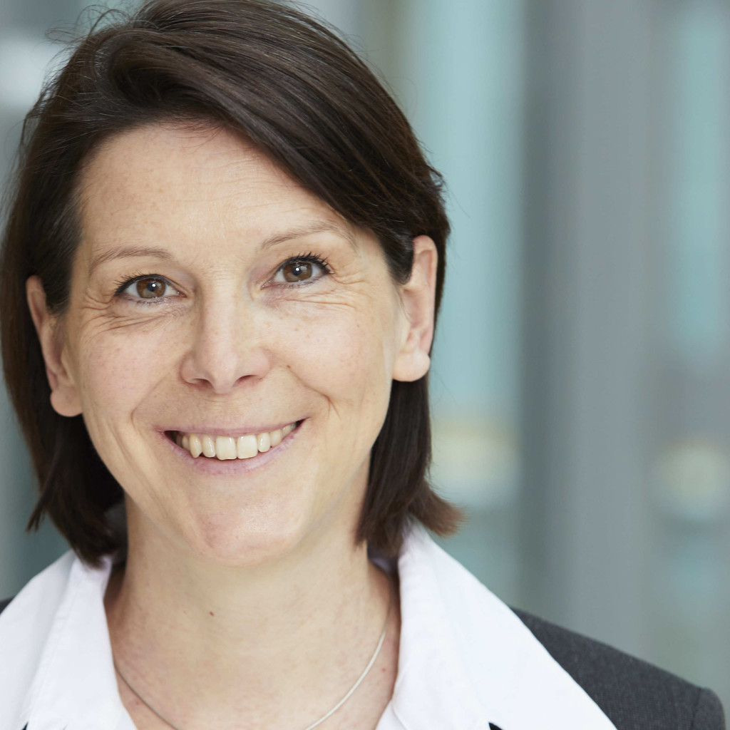 Alexandra Steines Referentin Leadership Excellence & Transformation