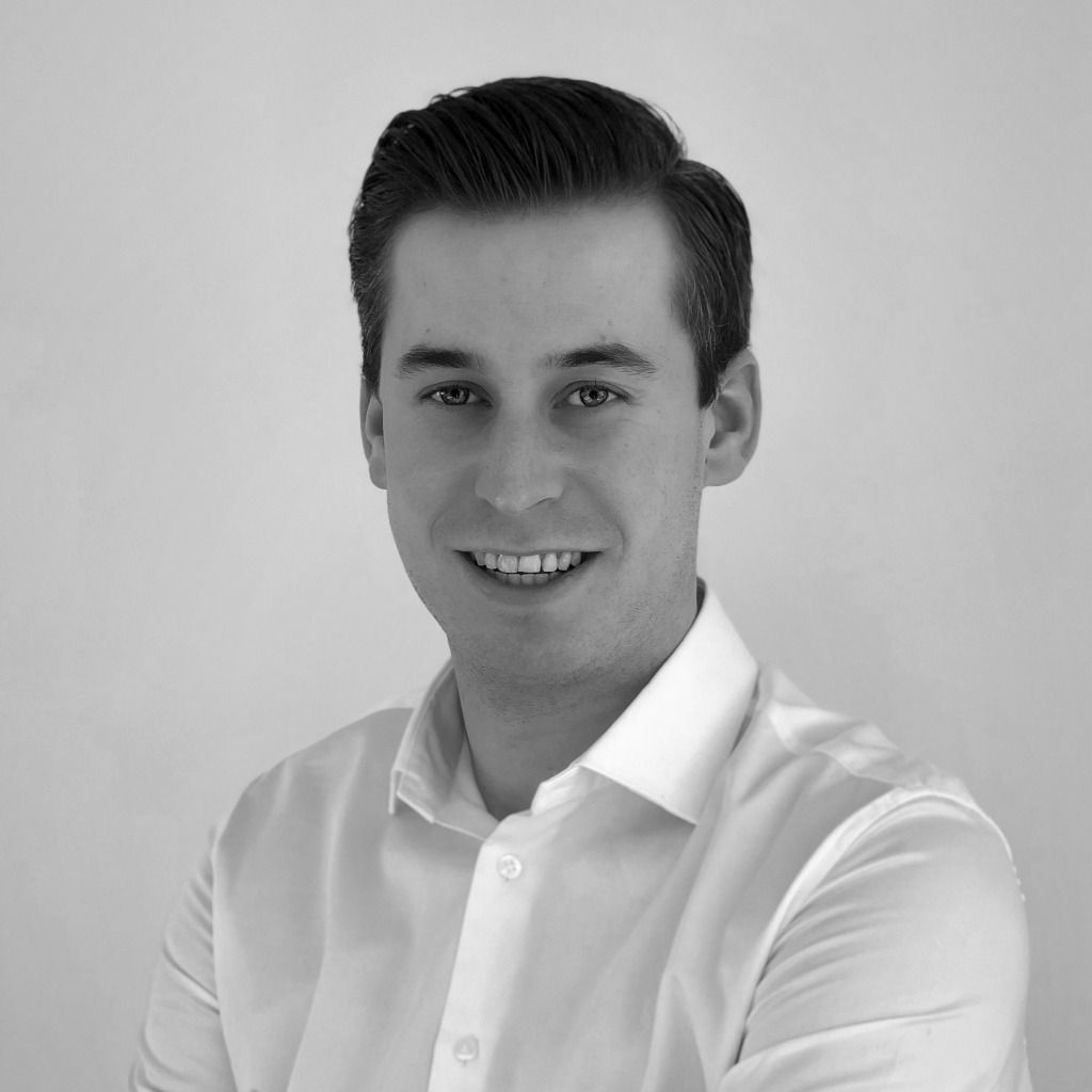 Konstantin Michel Führungskraft P3 XING