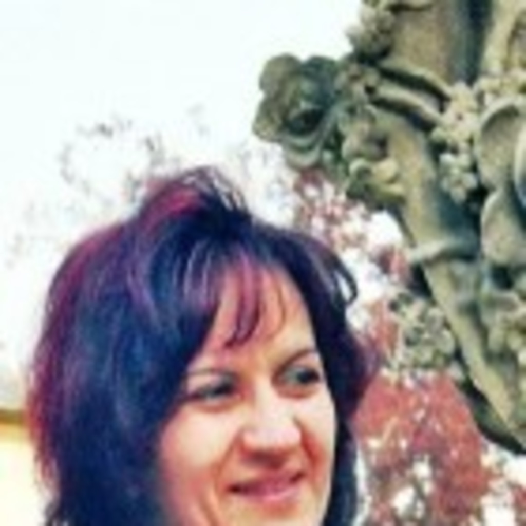 Social Media Profilbild Krisztina Lang Würzburg