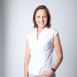 Annette Scharkosi