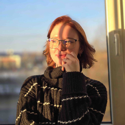 Stella Zinecker