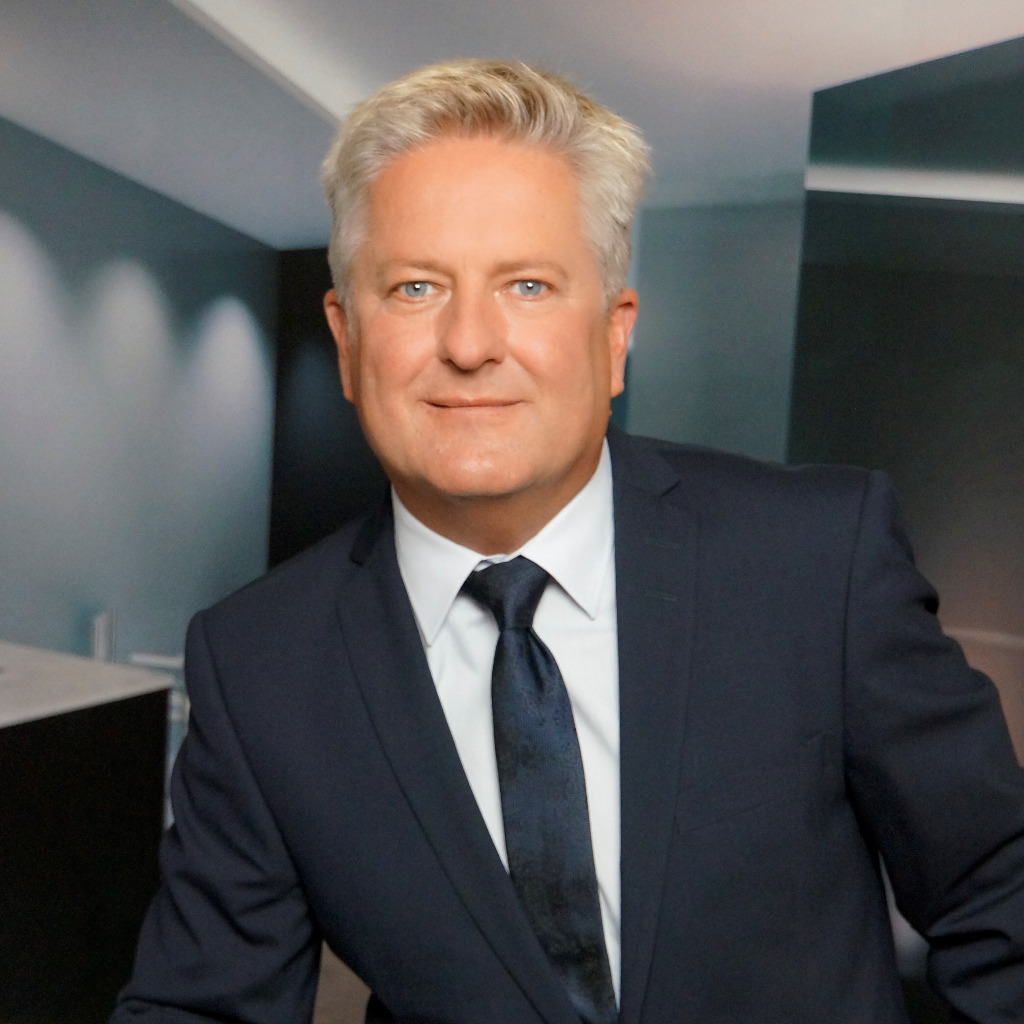 Holger Jansen SENIOR PARTNER RECRUITING EXPERT SUSTAINABILITY