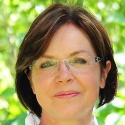Bernadette Tschuggmall
