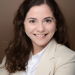Carolina Woll