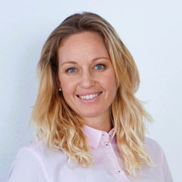 Elizabeth Hintemann