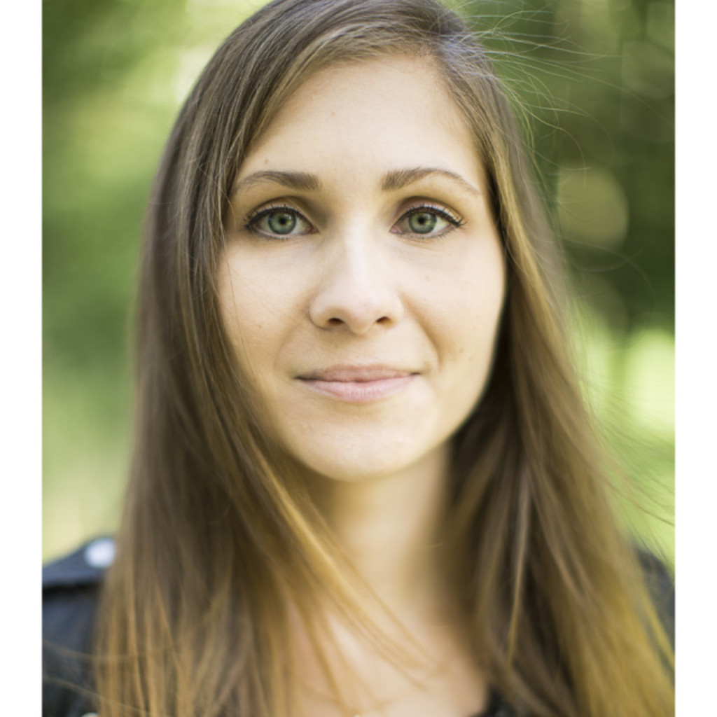 Julia Leissing Art Director Schnee auf Moss Werbeagentur GmbH XING